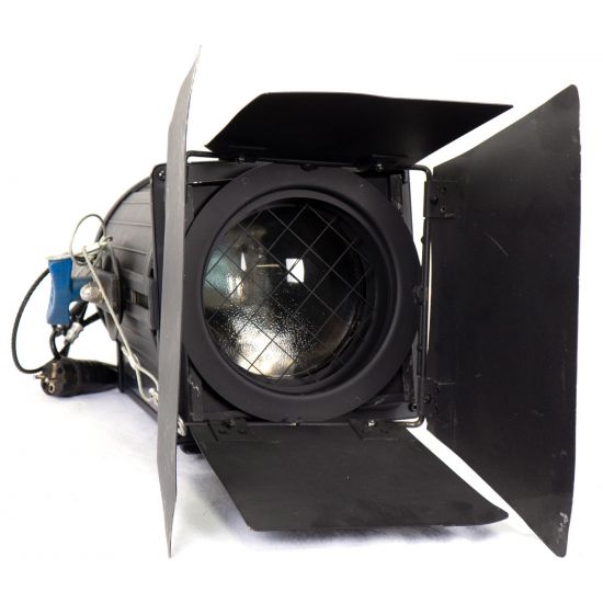 Used | ADB | F101, MO, Fresnel 1000 W