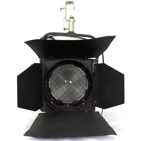 Used | ADB - SH20, MO, Fresnel 2000 W