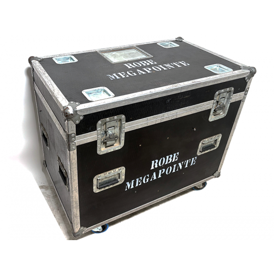 Used | Flightcase for 3x Robe Megapointe